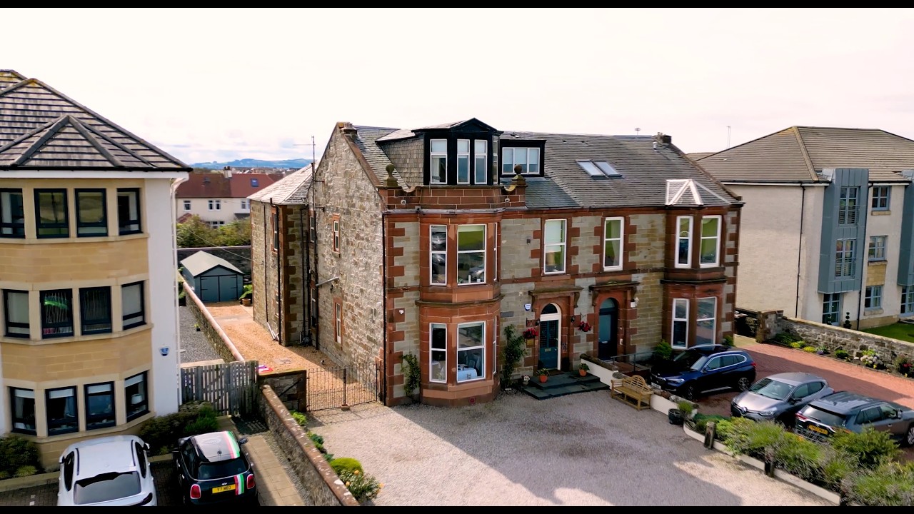 Number 17 - Golf House at Prestwick Golf Club